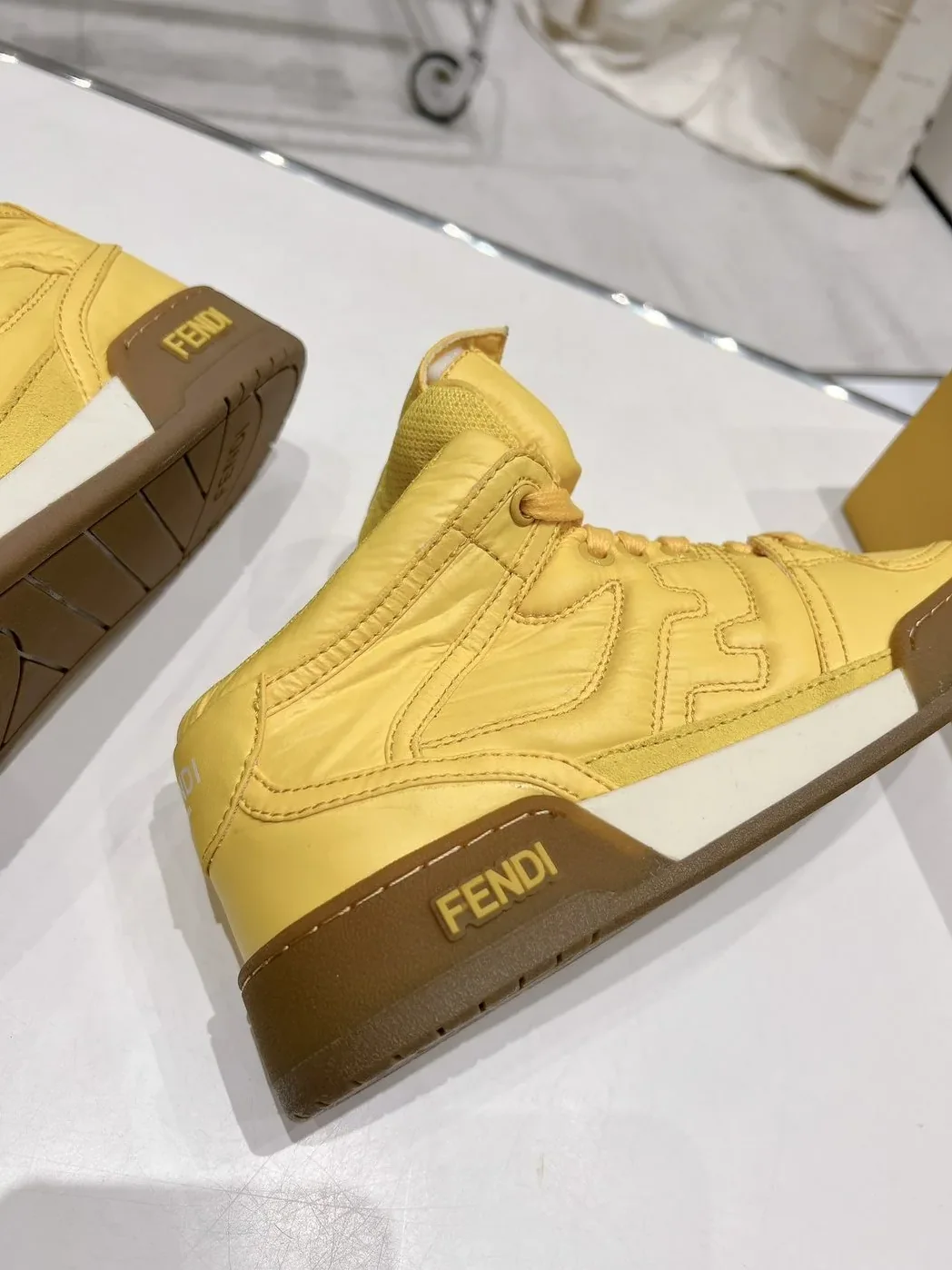 FD Fendi Match Lace-Up High in Top Sneakers Yellow
