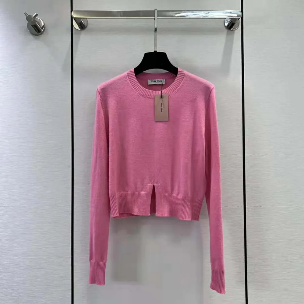Miu Miu Cashmere Crew-Neck Sweater for Women in Pink Miu Miu Cashmere Crew-Neck Sweater for Women in Pink