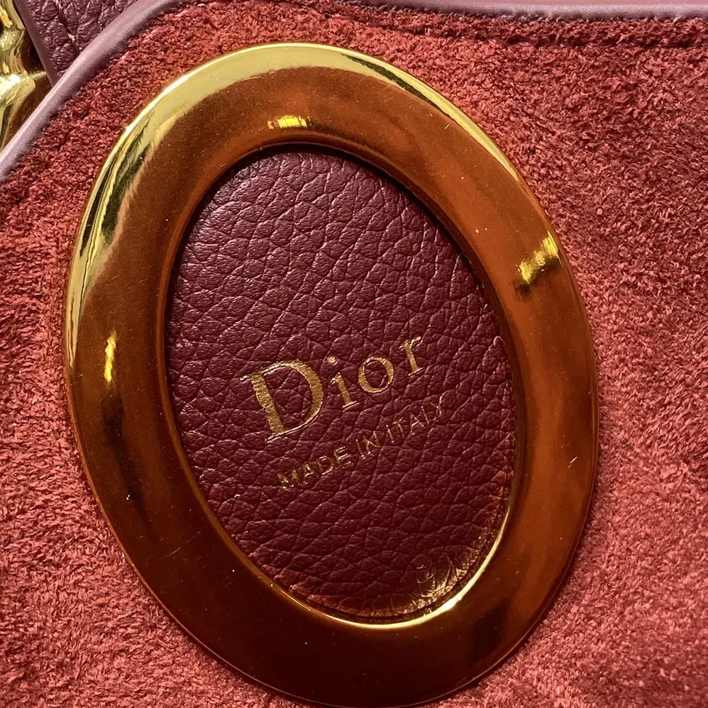 Dior Medium Dior Médaillon Bucket Bag Garance Red Grained Calfskin for Women
