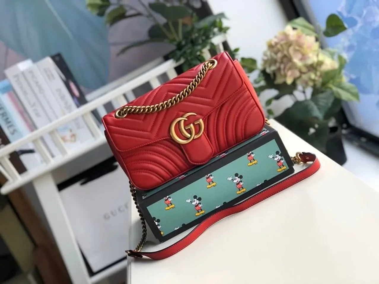 Gucci Marmont Small Matelassé Shoulder Bag Hibiscus Red Matelassé Chevron / GG
