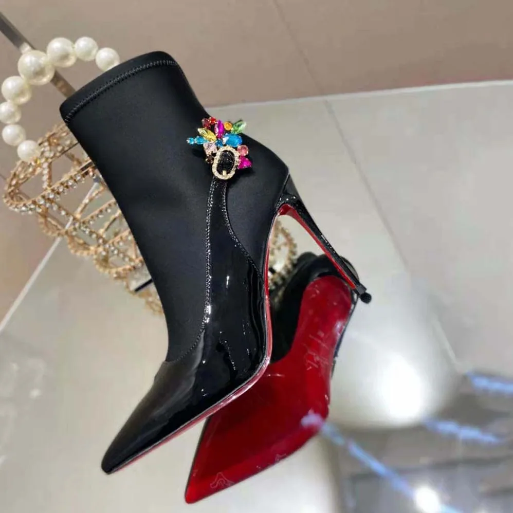 Christian Louboutin Jessie Booty Joli 100 mm Heel Height for Women in Black