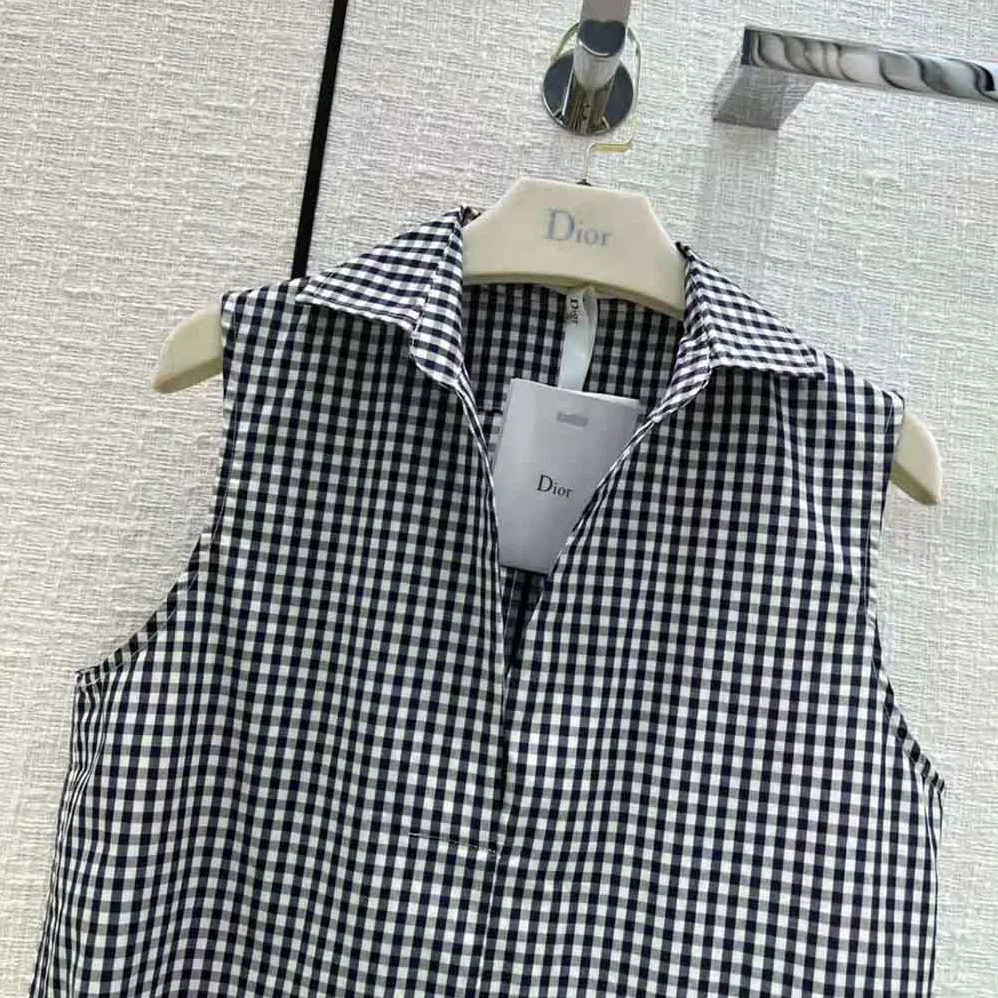 Dior Sleeveless Blouse Navy Blue D for Women in Little Vichy Silk Canvas Dior Sleeveless Blouse Navy Blue D for Women in Little Vichy Silk Canvas