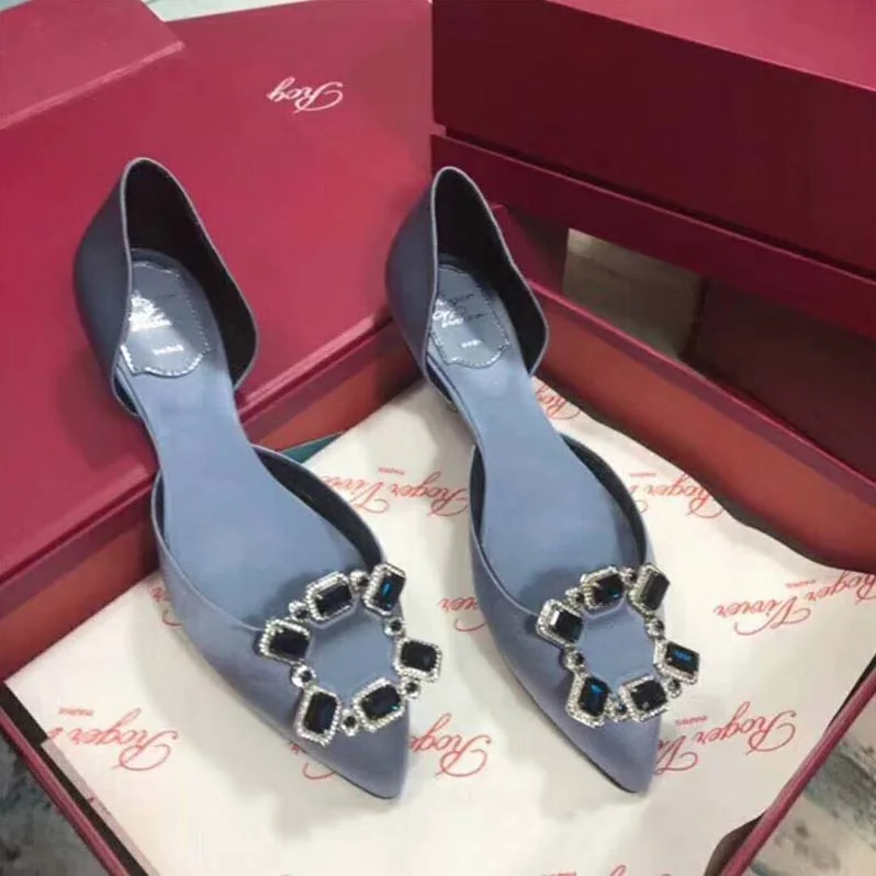 Roger Vivier Shoes Dorsay Crown Jewels Ballerinas for Women in Blue Roger Vivier Shoes Dorsay Crown Jewels Ballerinas for Women in Blue
