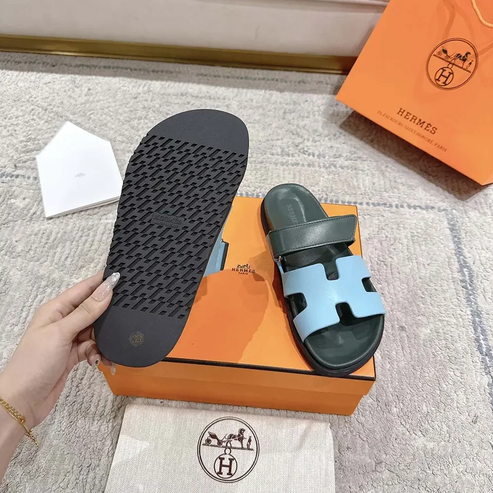 Hermes Chypre Sandal for Unisex in Green/Blue