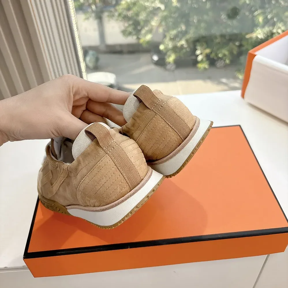 Hermes Jet Sneaker in Technical Canvas and Suede Goatskin for Unisex in Natural