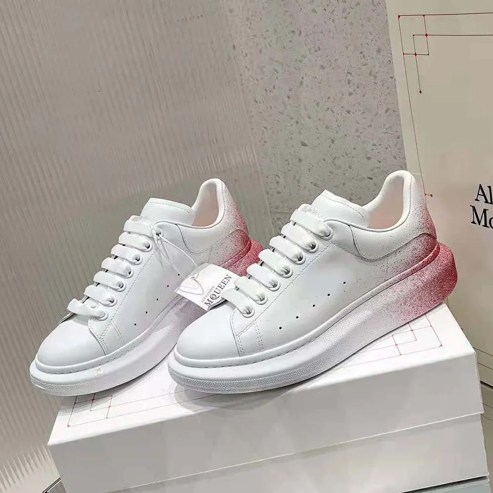 Alexander Mcqueen Oversized Sneaker in White for Women in Pink
