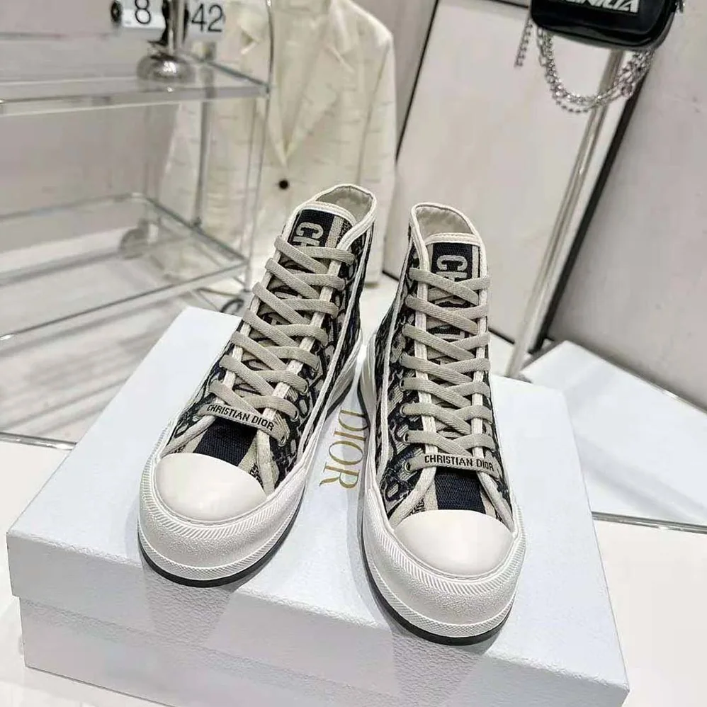 Dior Walk'N'Dior High-Top Platform Sneaker Deep Blue Dior Oblique Embroidered Cotton for Women Dior Walk'N'Dior High-Top Platform Sneaker Deep Blue Dior Oblique Embroidered Cotton for Women