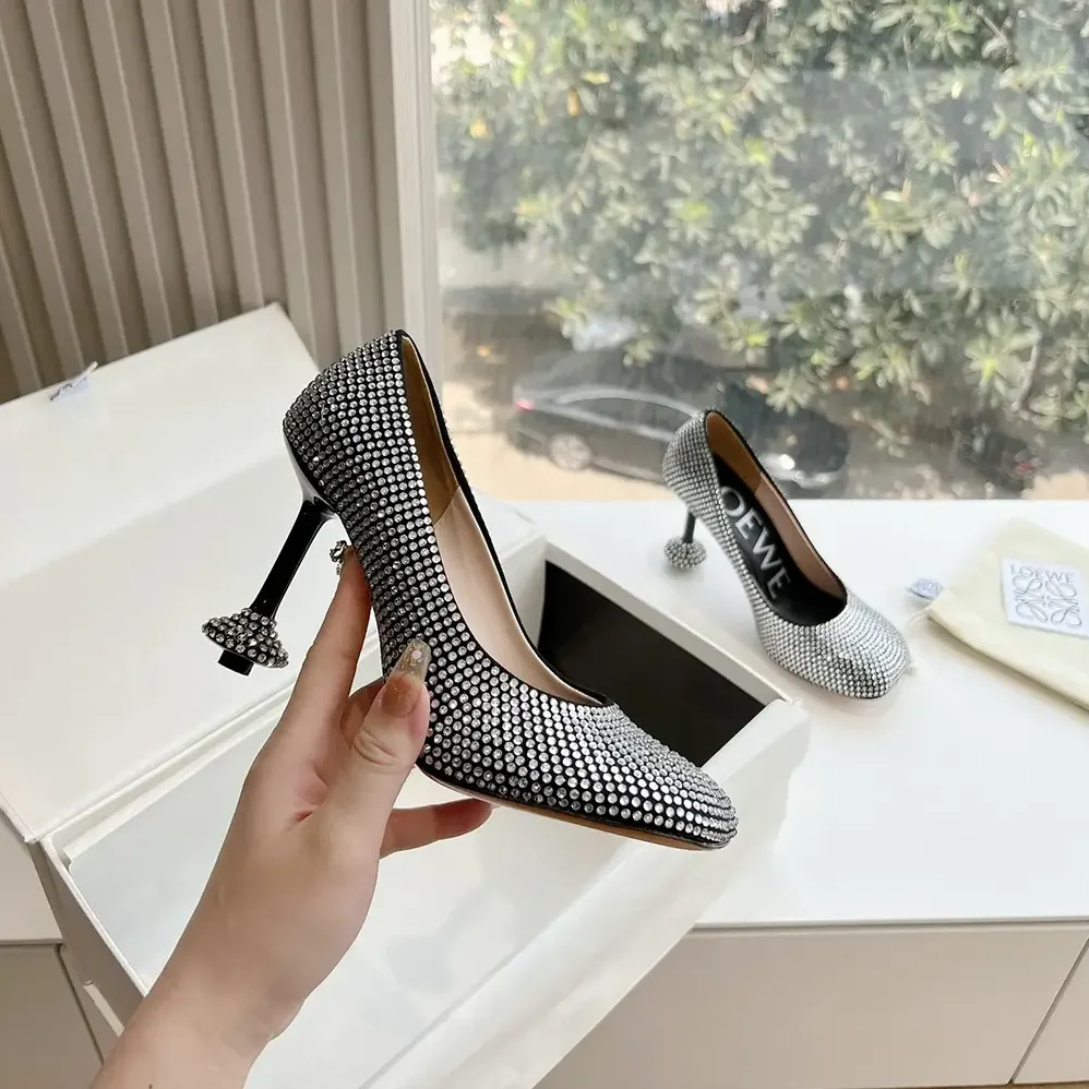 Loewe Toy Pump in Suede and Allover Rhinestones for Women in Black Loewe Toy Pump in Suede and Allover Rhinestones for Women in Black