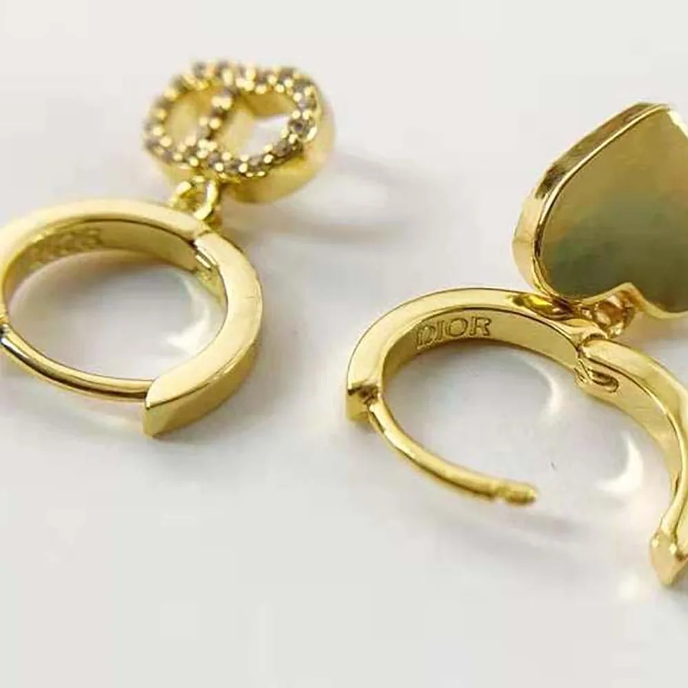 Dior Clair D Lune Earrings Gold for Women in Finish Metal Dior Clair D Lune Earrings Gold for Women in Finish Metal