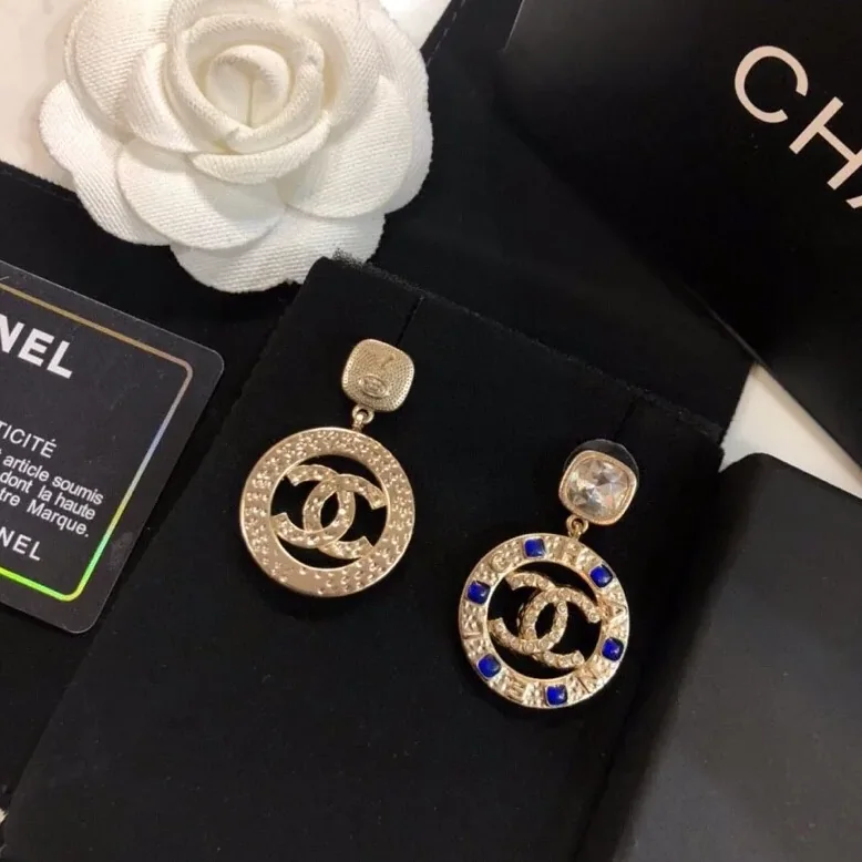 Chanel Small Dark Blue Stone Earrings Gold Tone Chanel Small Dark Blue Stone Earrings Gold Tone