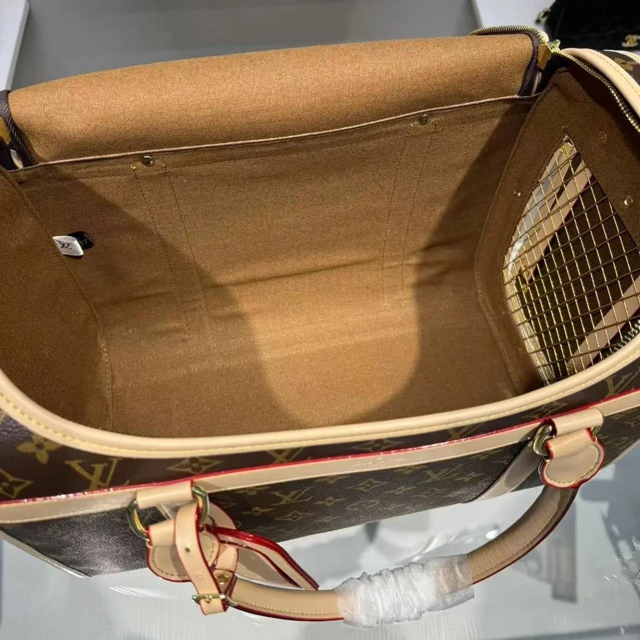 Louis Vuitton Dog Carrier 40 Bag Brown 17,/