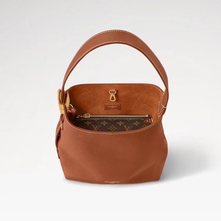 Louis Vuitton Low Key Hobo PM Cognac / Louis Vuitton Low Key Hobo PM Cognac /