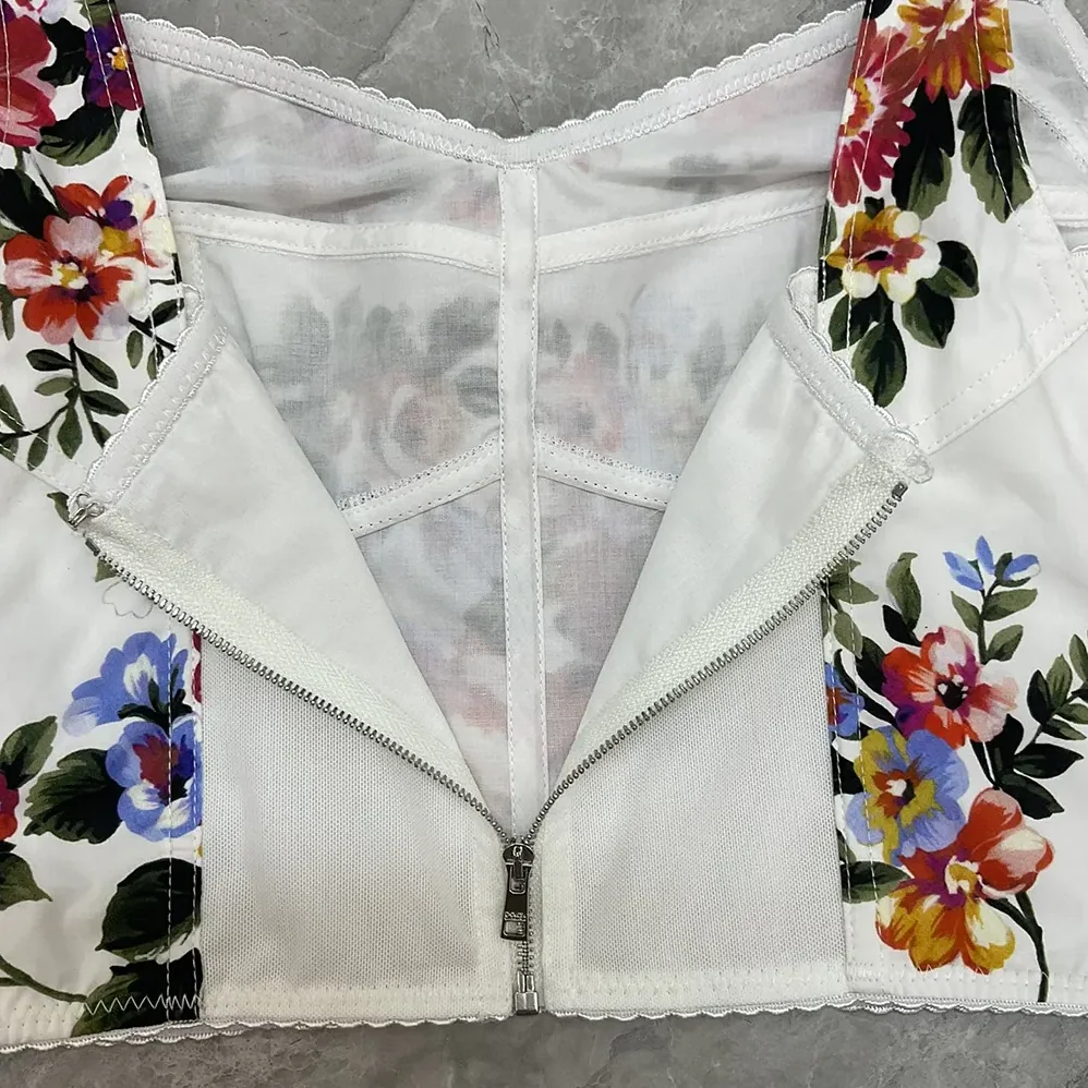 Dolce Gabbana D&G Flower Bouquet for Women in Print Cotton Bustier Top Dolce Gabbana D&G Flower Bouquet for Women in Print Cotton Bustier Top