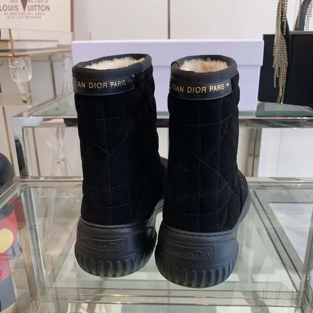 Dior Frost Ankle Boot Black Cannage Suede and Ecru Lambskin Shearling for Women Dior Frost Ankle Boot Black Cannage Suede and Ecru Lambskin Shearling for Women