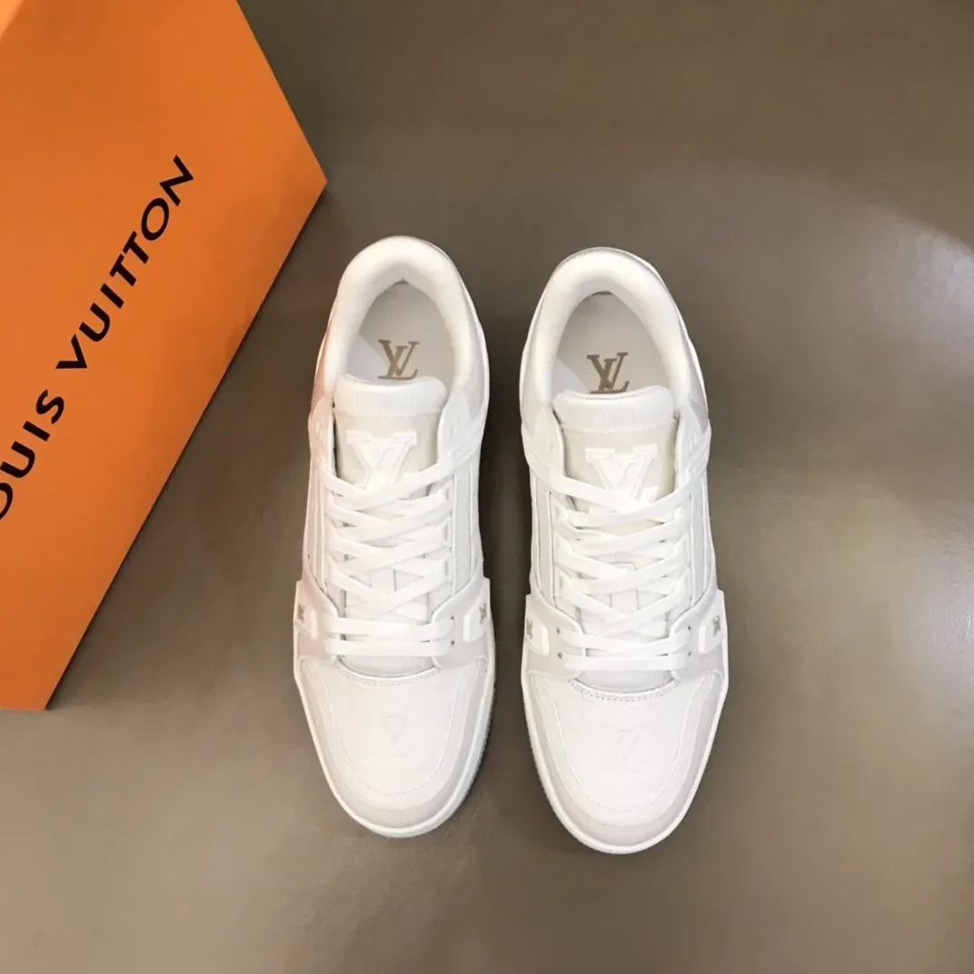 Louis Vuitton Trainer Sneaker Monogram Patent Canvas White Virgil Abloh LV 1A9G53 Louis Vuitton Trainer Sneaker Monogram Patent Canvas White Virgil Abloh LV 1A9G53