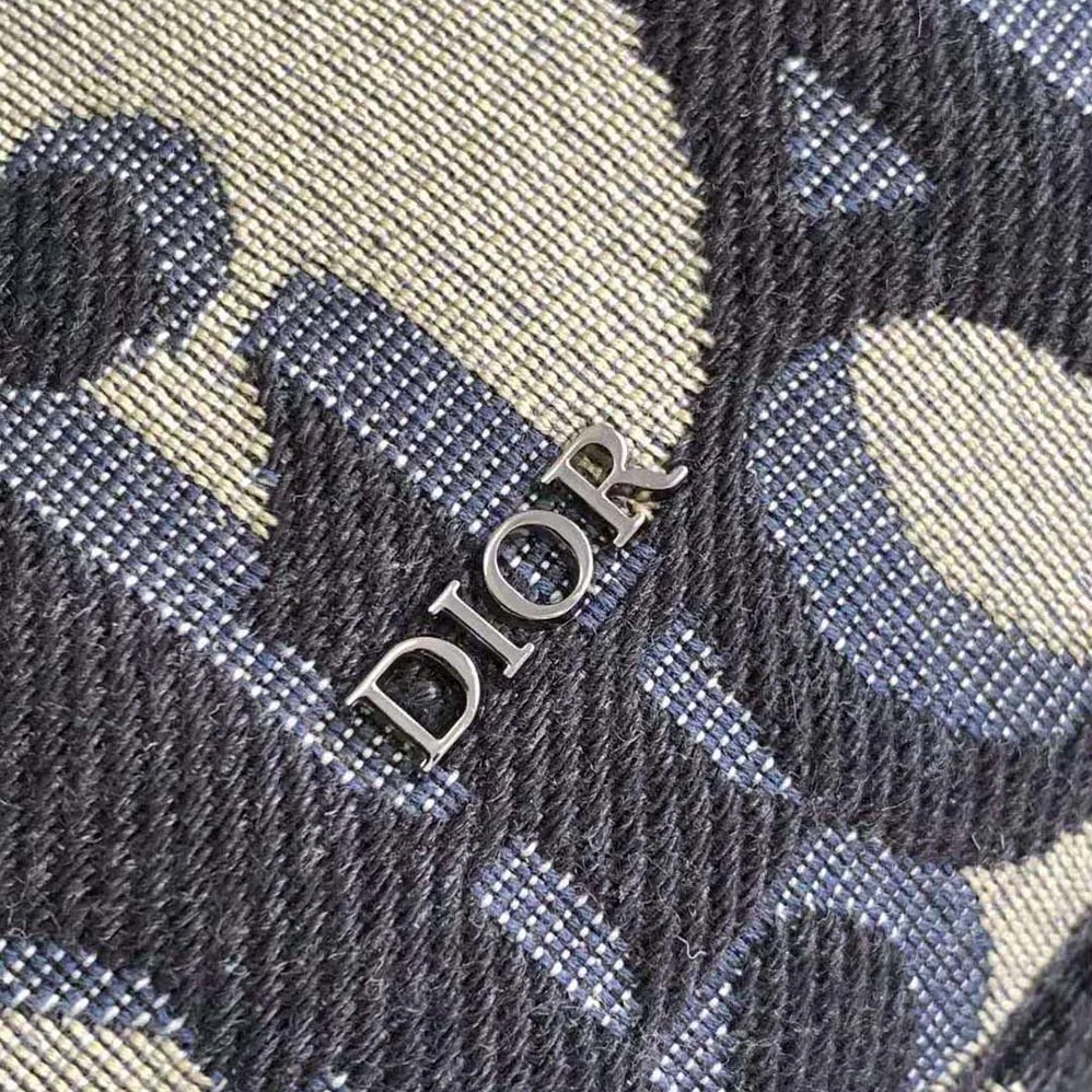 Dior East-West Tote Bag Beige and Black Maxi Dior Oblique Jacquard for Men Dior East-West Tote Bag Beige and Black Maxi Dior Oblique Jacquard for Men