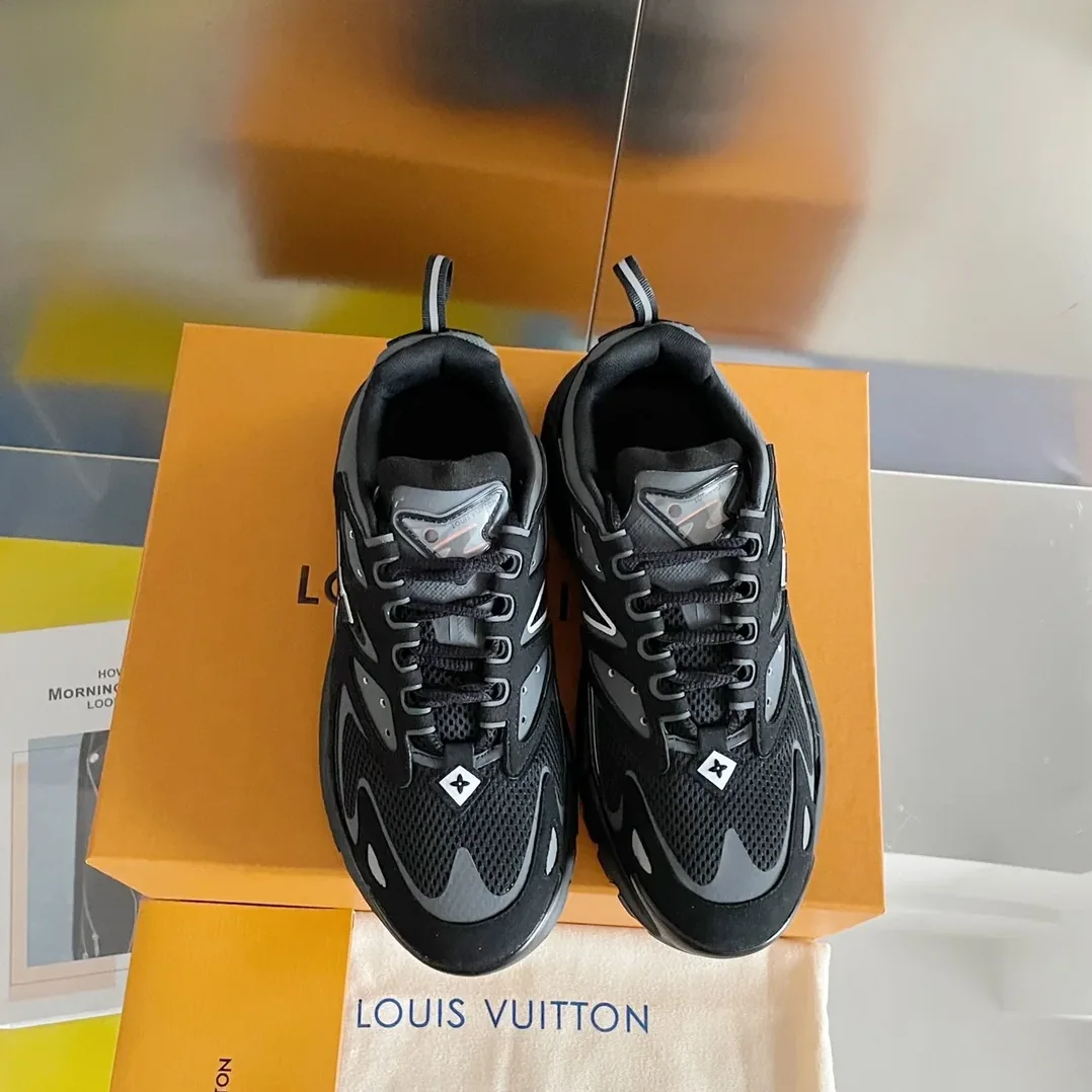 Louis Vuitton LV Runner Tatic Sneaker Black LV 1A9UNT Louis Vuitton LV Runner Tatic Sneaker Black LV 1A9UNT