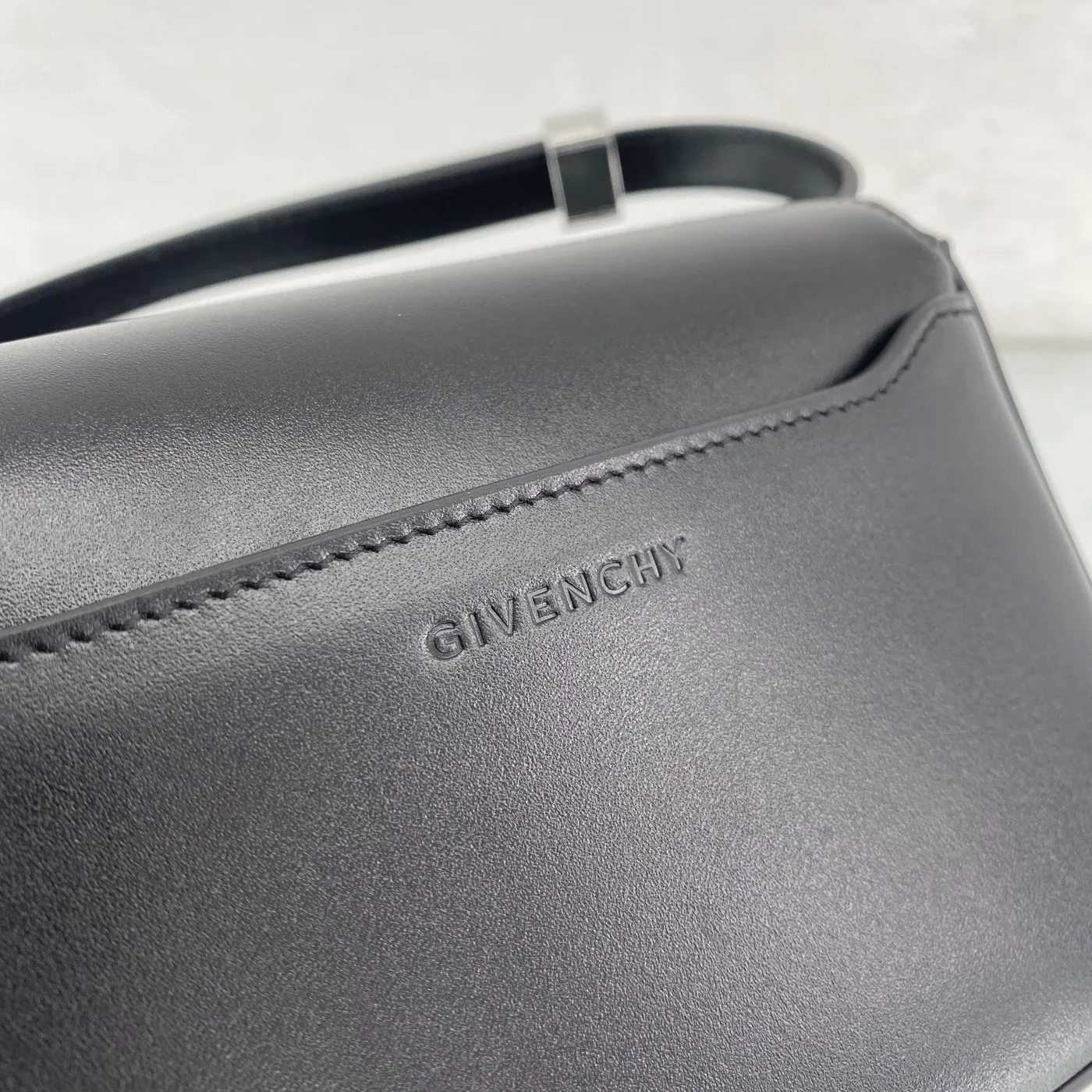 Givenchy Small 4G Bag Black Givenchy Small 4G Bag Black