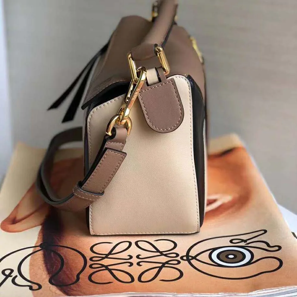 Loewe Puzzle Bag Amber for Women in Light Oat Loewe Puzzle Bag Amber for Women in Light Oat
