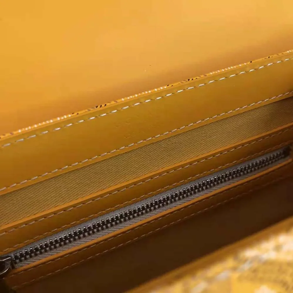 Goyard Sac Saïgon PM in Toile Goyardine & Clamecy Calfskin for Women in Yellow Goyard Sac Saïgon PM in Toile Goyardine & Clamecy Calfskin for Women in Yellow