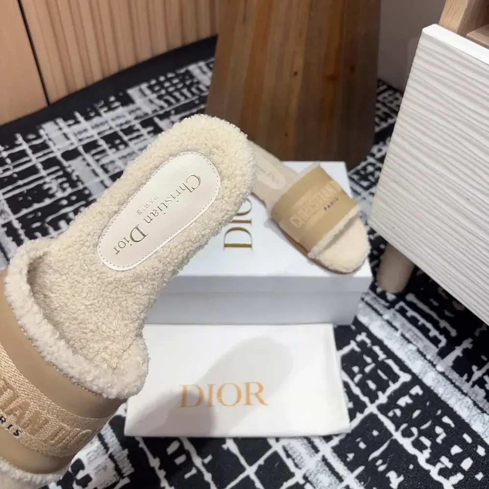Dior Dway Slide Beige Calfskin and Embroidered Cotton for Women Dior Dway Slide Beige Calfskin and Embroidered Cotton for Women