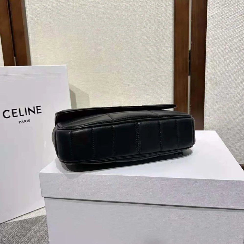 Celine Chain Shoulder Bag Matelasse Monochrome Celine in Quilted Goatskin for Women in Gold