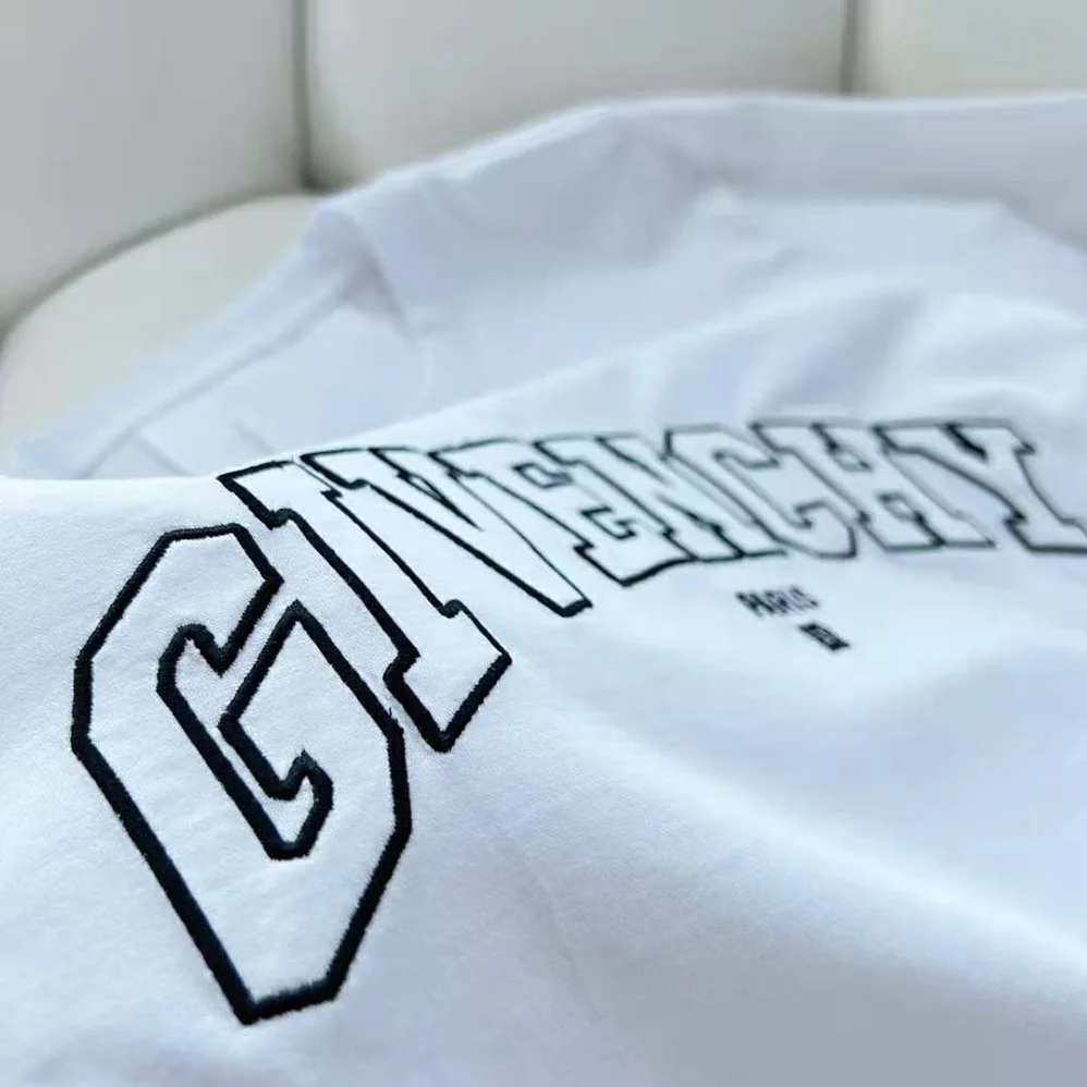Givenchy T-shirt in GIVENCHY College Embroidered Jersey for Women in White Givenchy T-shirt in GIVENCHY College Embroidered Jersey for Women in White