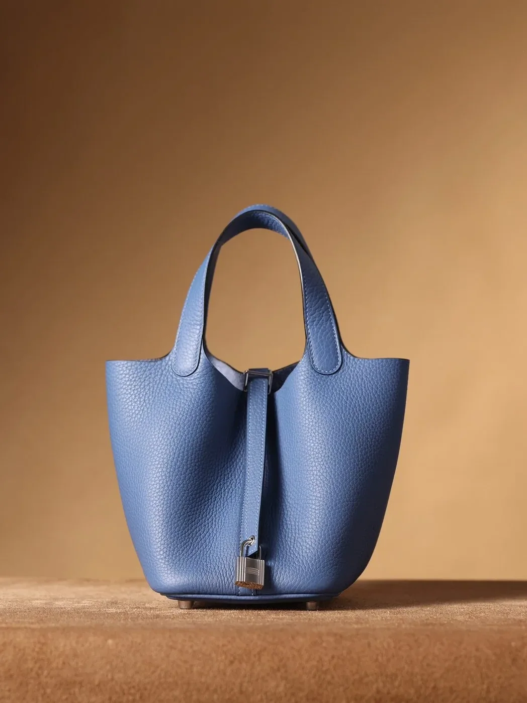 Hermes Picotin Lock 18 Blue Bag Hermes Picotin Lock 18 Blue Bag