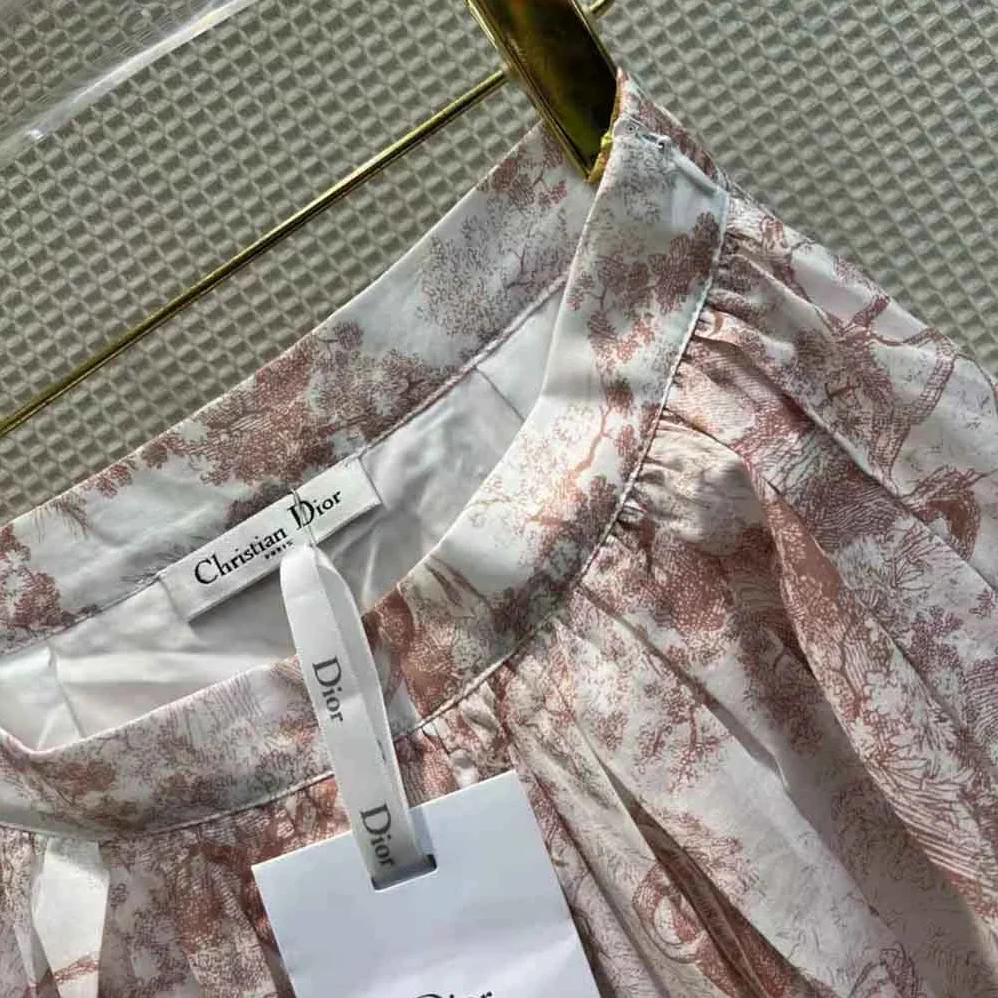 Dior Mid-Length Skirt Rose Des Vents Cotton Muslin with Toile DE Jouy Motif for Women Dior Mid-Length Skirt Rose Des Vents Cotton Muslin with Toile DE Jouy Motif for Women