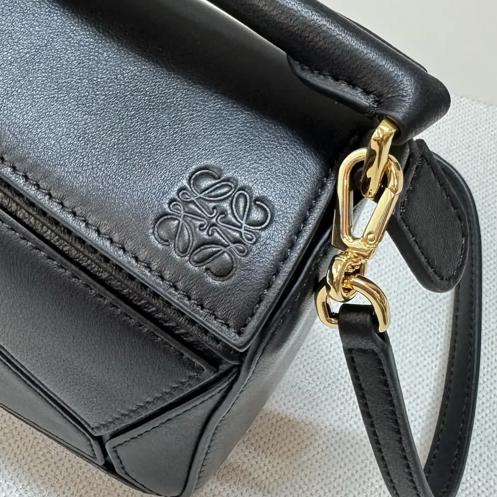 Loewe Small Featherlight Puzzle Bag in Nappa Lambskin for Unisex in Black