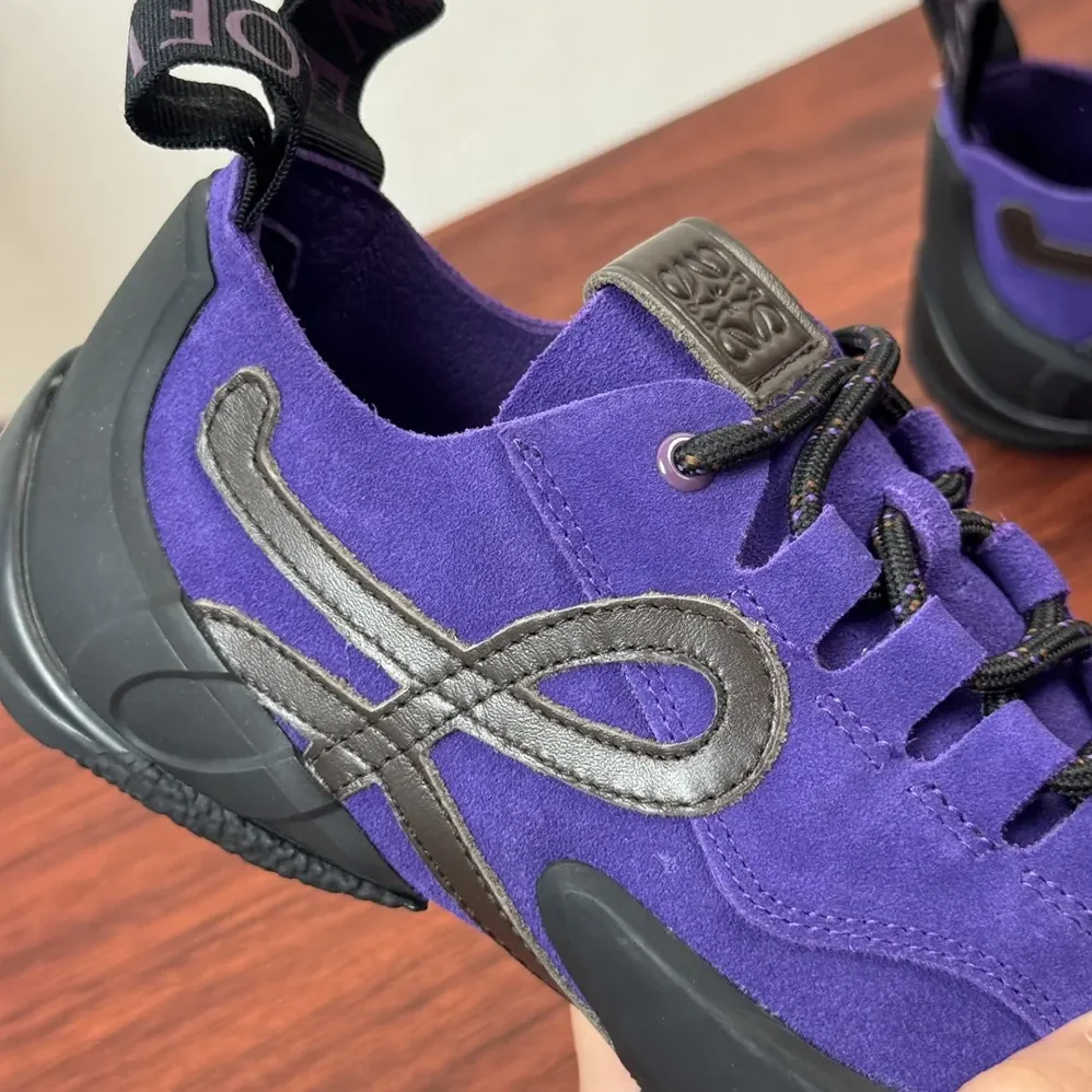 Loewe Grip Sneaker in Calfskin Suede for Unisex in Purple/Brown