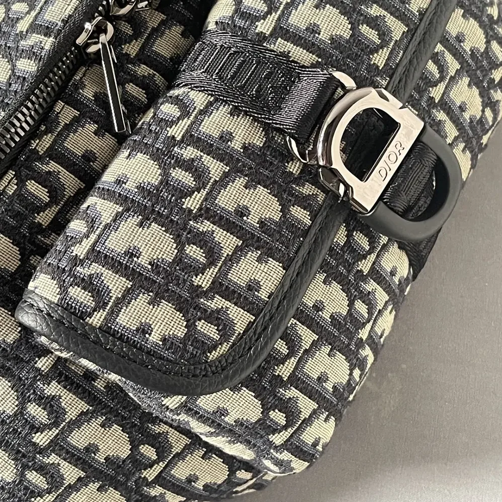 Dior Dior 8 Belt Bag Beige and Black Dior Oblique Jacquard for Men