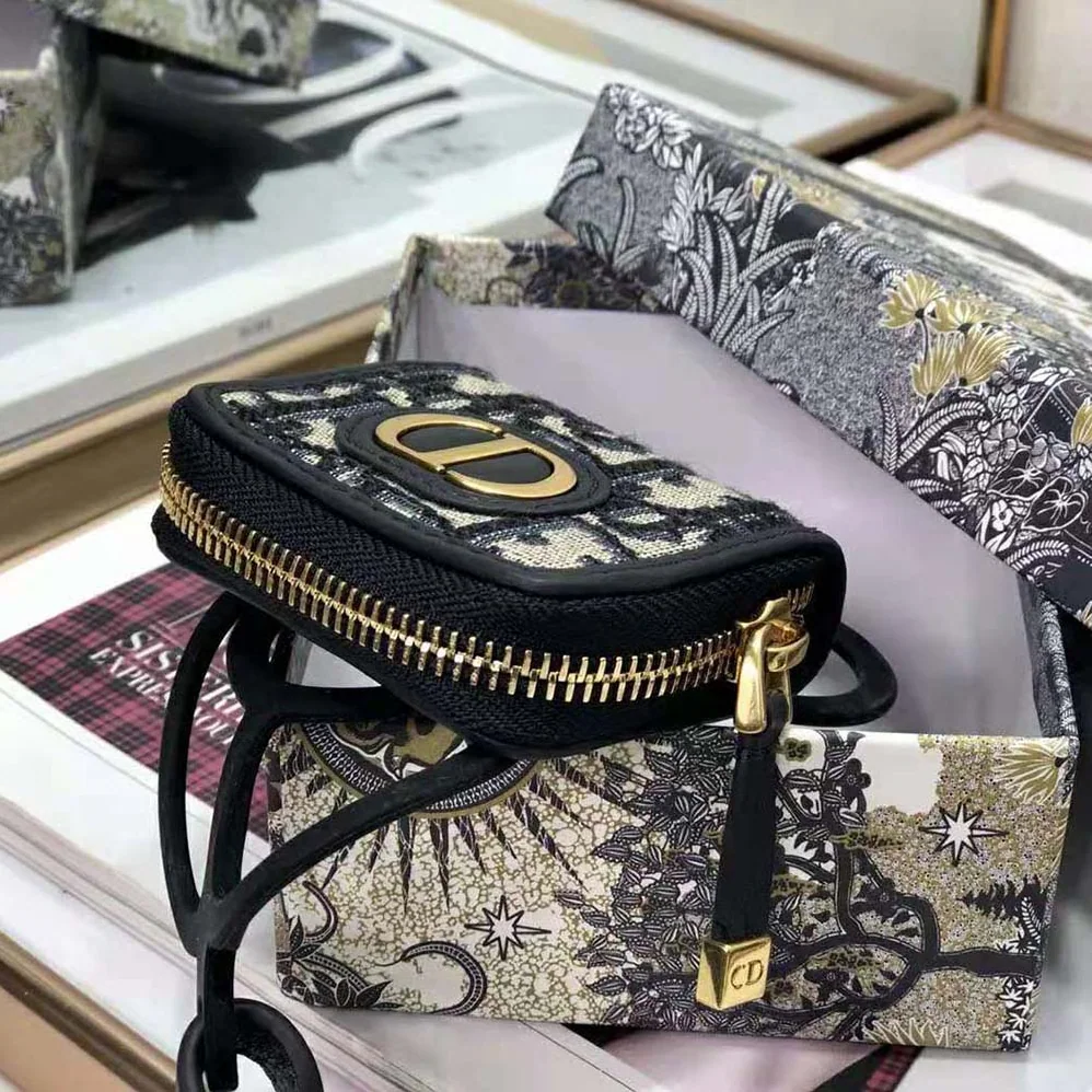 Dior 30 Montaigne Phone Cover with Airpods Pro Case for Women Dior 30 Montaigne Phone Cover with Airpods Pro Case for Women