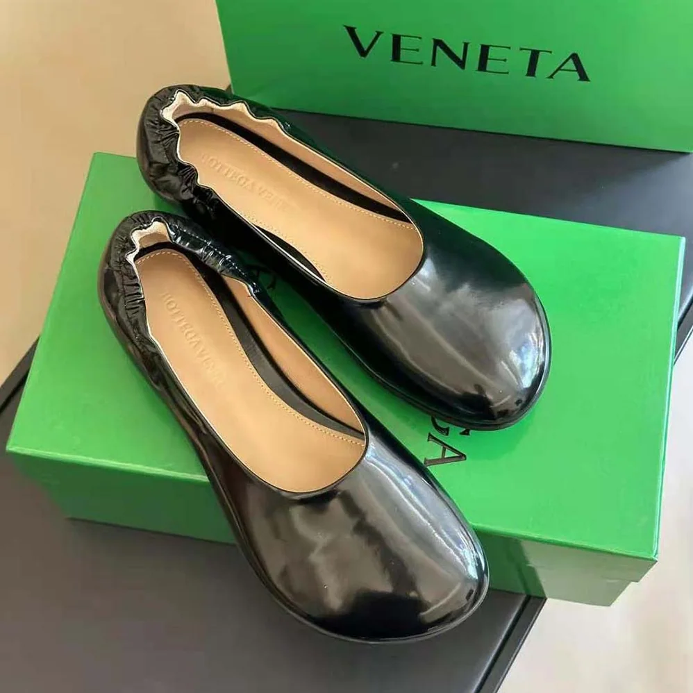 Bottega Veneta Atomic Ballerina Flat for Women in Black