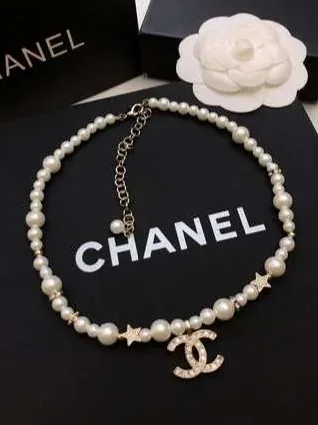 Chanel Diamond Double C Pentagram Necklace Gold Chanel Diamond Double C Pentagram Necklace Gold
