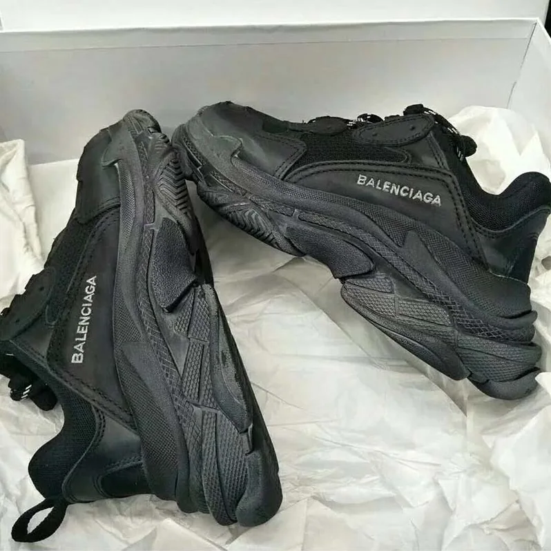Balenciaga Triple S Trainers Oversized Multimaterial Sneakers Quilted Effect for Unisex in Black