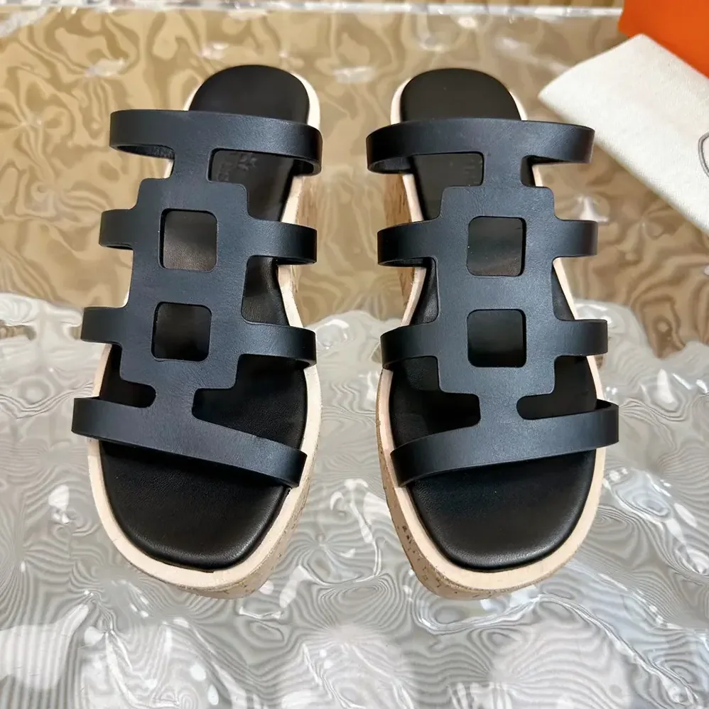 Hermes Isabella 30 Sandal in Calfskin-Black H241120Z for Women