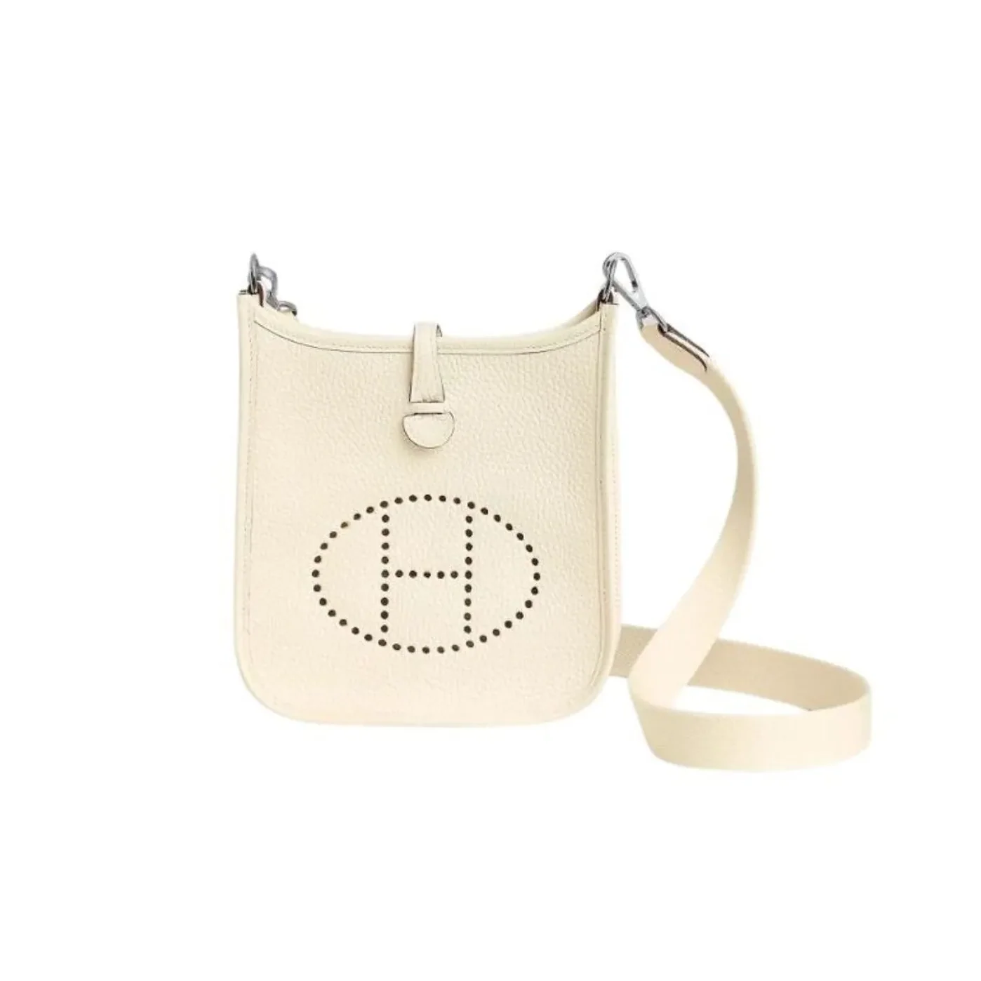 Hermes Evelyne 16 Amazone Bag Beige With Silver in Toned Hardware Hermes Evelyne 16 Amazone Bag Beige With Silver in Toned Hardware