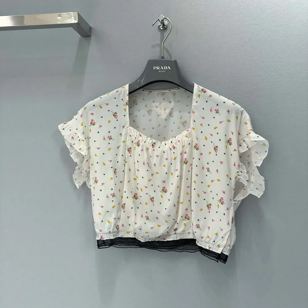 Prada Short-sleeved Floral Print Pongé Crop Top for Women Prada Short-sleeved Floral Print Pongé Crop Top for Women