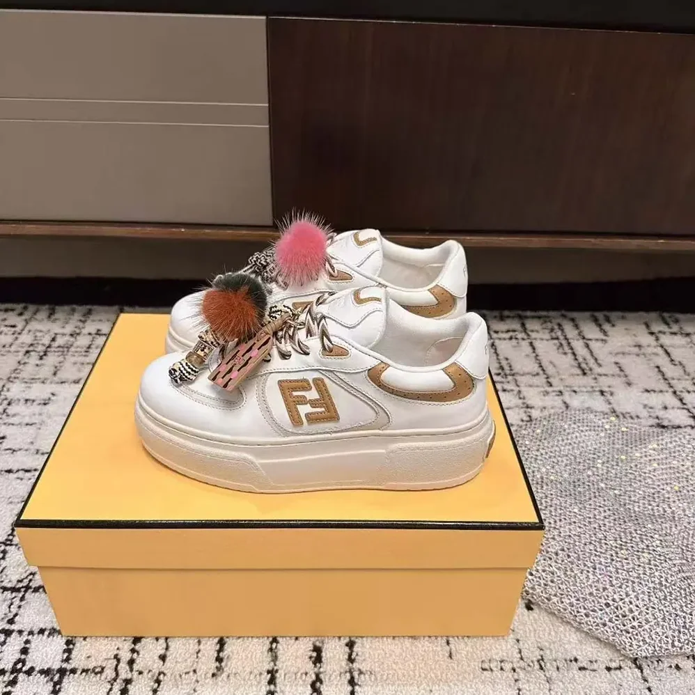 Fendi Match Low Top Platform Shoes In White Leather With Charm for Women