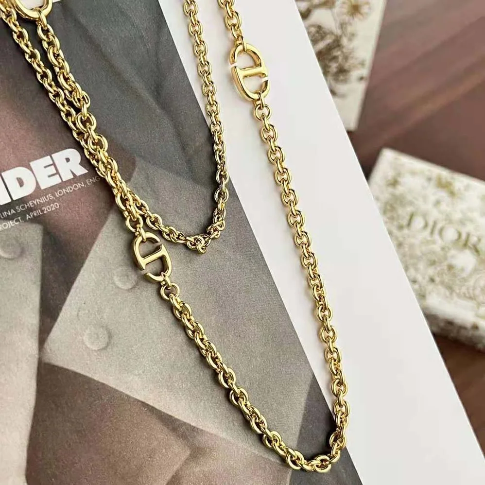 Dior 30 Montaigne Necklace Gold-Finish Metal and Sand Pink Lacquer for Women Dior 30 Montaigne Necklace Gold-Finish Metal and Sand Pink Lacquer for Women