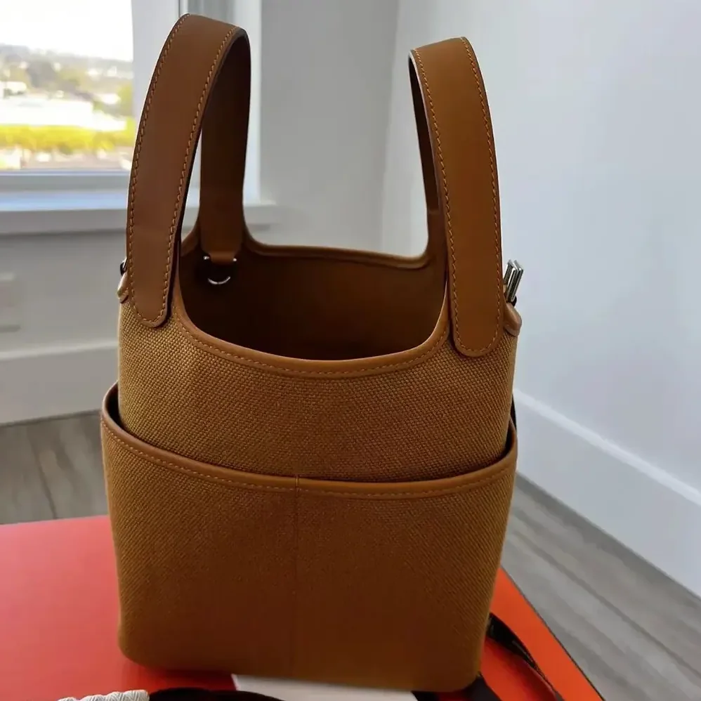 Hermes Picotin Lock 18 Pockets in Goeran Canvas Leather for Women in Brown Hermes Picotin Lock 18 Pockets in Goeran Canvas Leather for Women in Brown