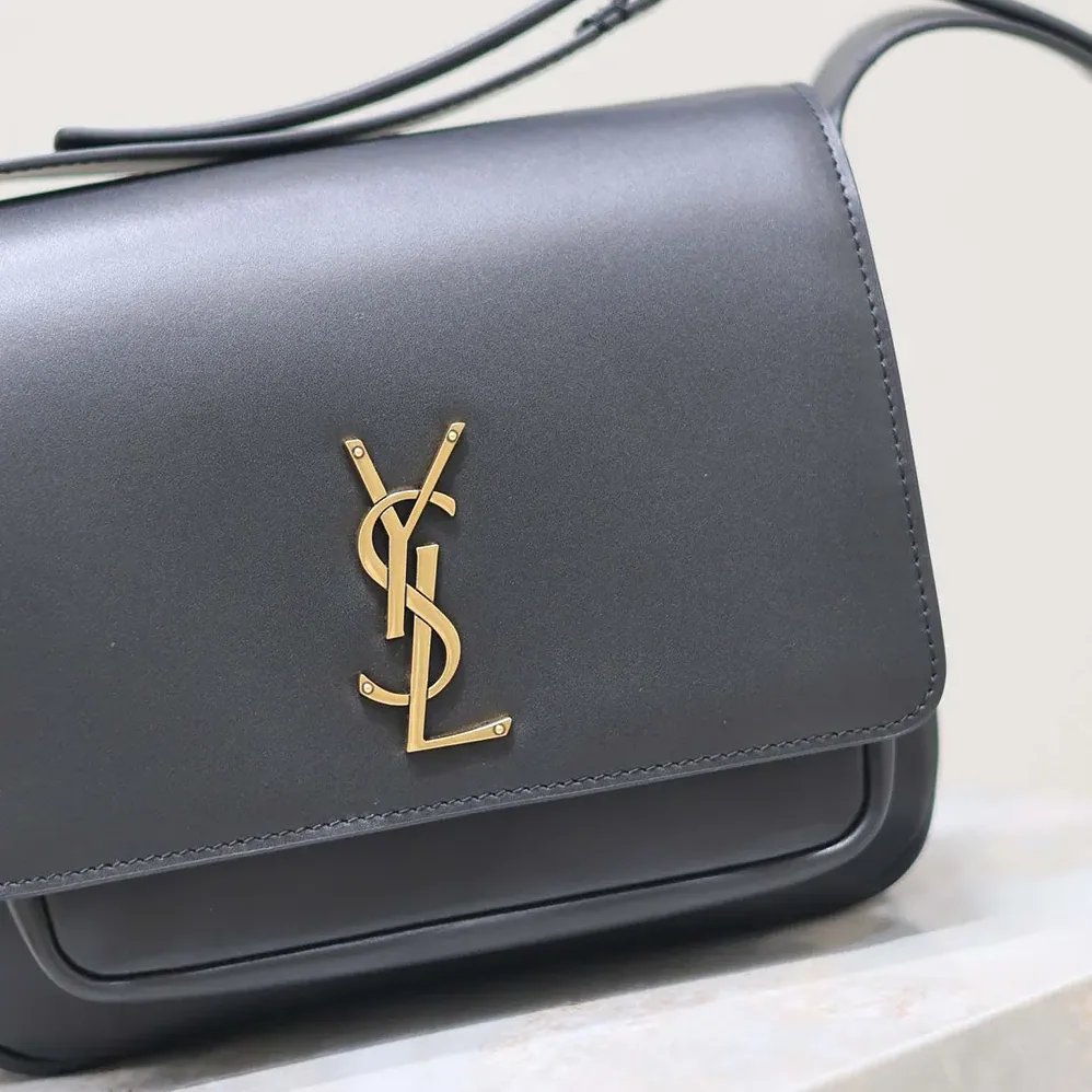 Saint Laurent YSL Niki Satchel In Leather for Women in Black Saint Laurent YSL Niki Satchel In Leather for Women in Black