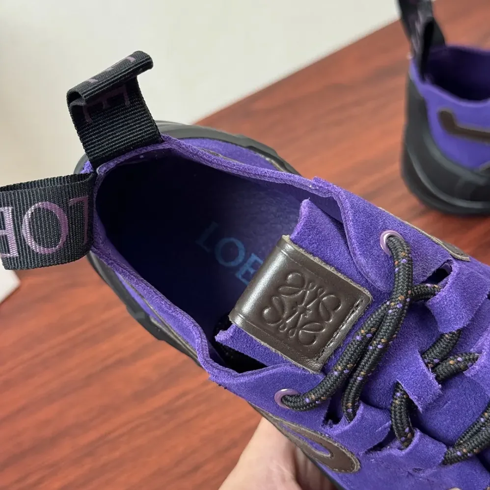 Loewe Grip Sneaker in Calfskin Suede for Unisex in Purple/Brown