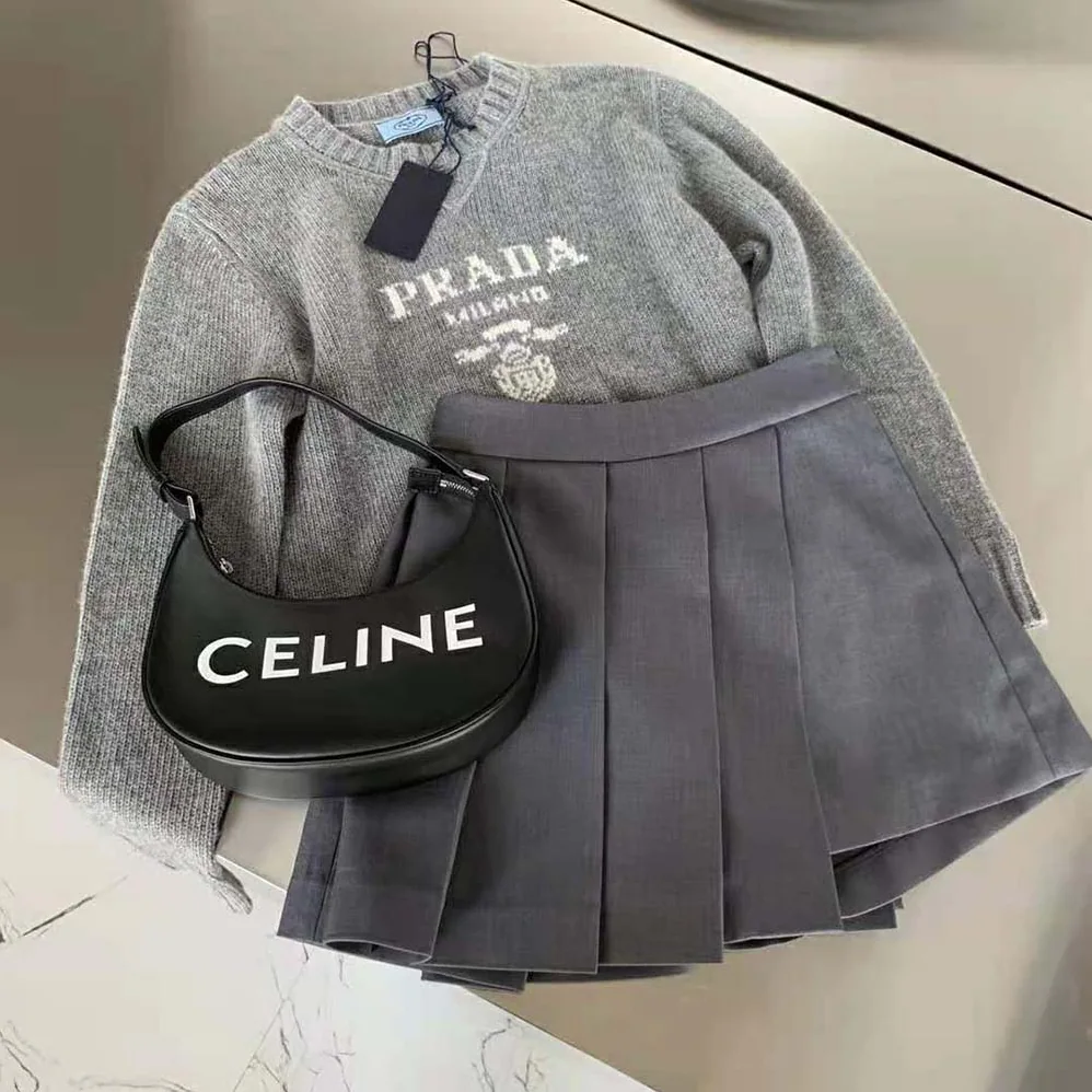 Prada Cashmere and Wool Prada Logo Crew-Neck Sweater for Women in Silver Prada Cashmere and Wool Prada Logo Crew-Neck Sweater for Women in Silver