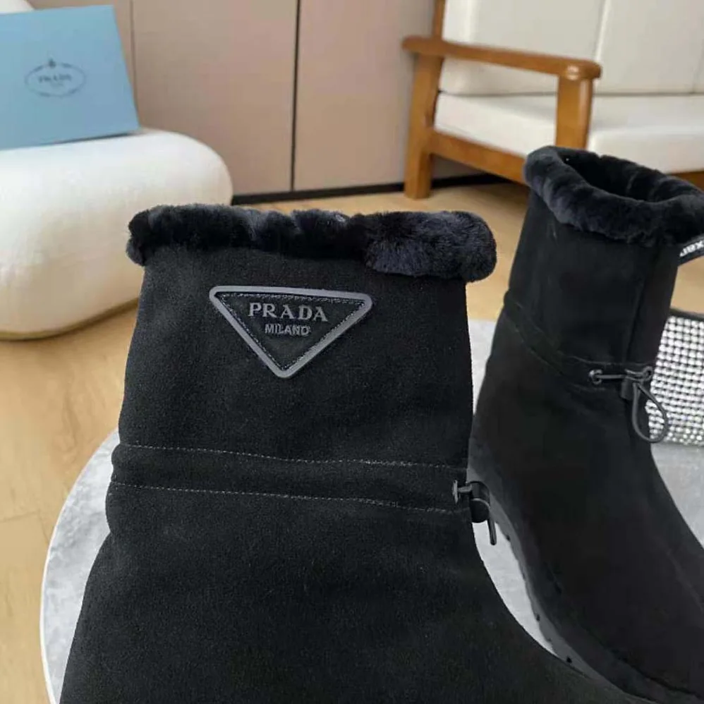 Prada Classic Snow Boot Shearling Booties for Women in Black Prada Classic Snow Boot Shearling Booties for Women in Black