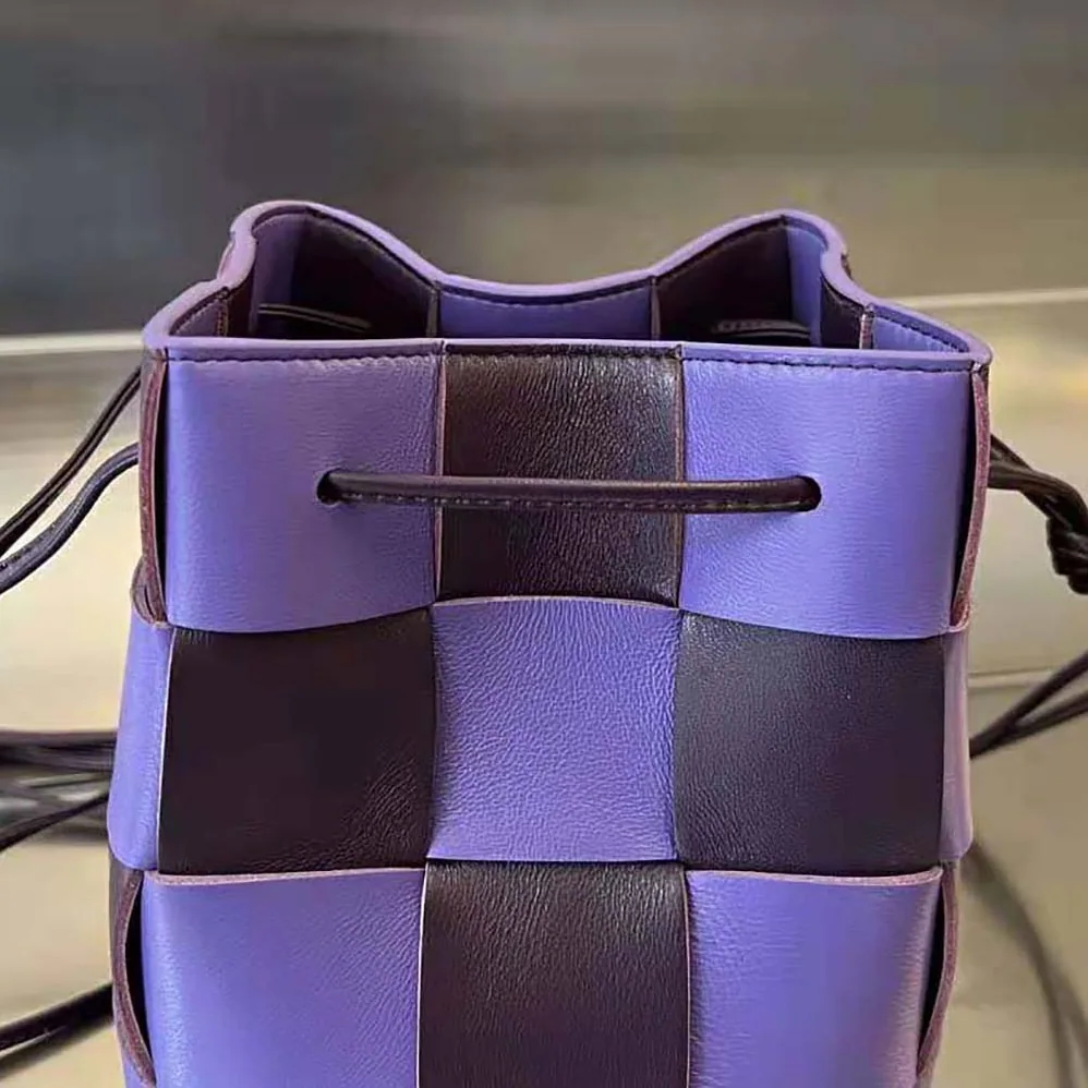 Bottega Veneta Small Cassette Cross-Body Bucket for Women in Purple