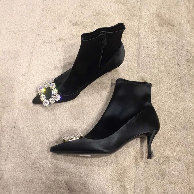 Roger Vivier Shoes Flower Strass Buckle Booties in Satin Silk 60mm Heel for Women in Black Roger Vivier Shoes Flower Strass Buckle Booties in Satin Silk 60mm Heel for Women in Black