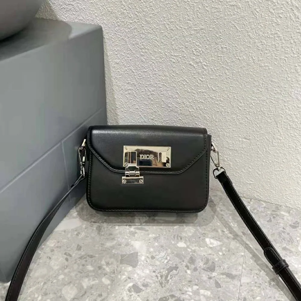 Dior Messenger Pouch Black Smooth Calfskin for Men