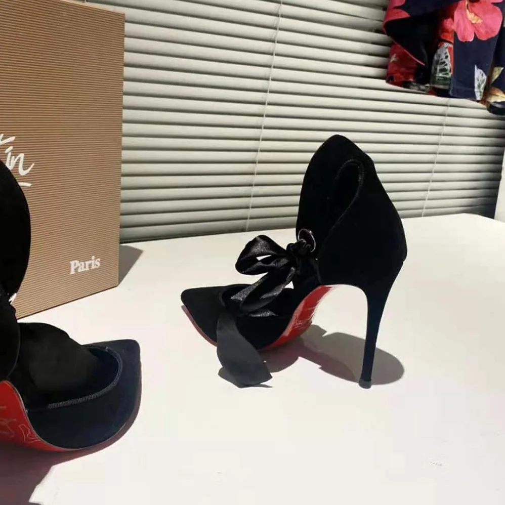Christian Louboutin Torrida Pump 100 mm for Women in Black Christian Louboutin Torrida Pump 100 mm for Women in Black
